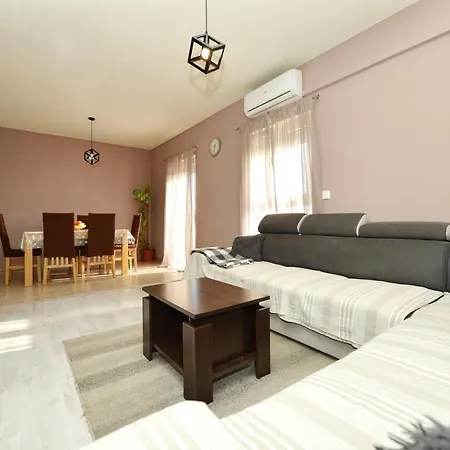 Apartman Lana Maslenica דירה יסניצה